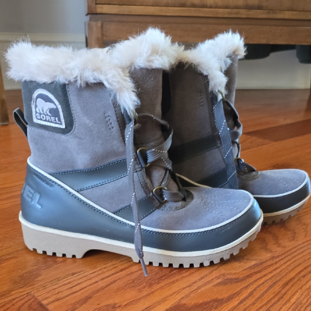 Sorel Women's Tivoli II Suede Winter Boots